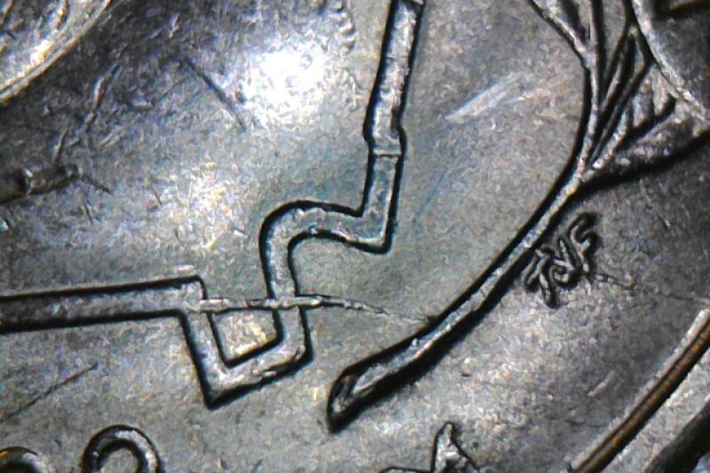 1999-Georgia-Quarter---Is-This-A-Die-Crack?