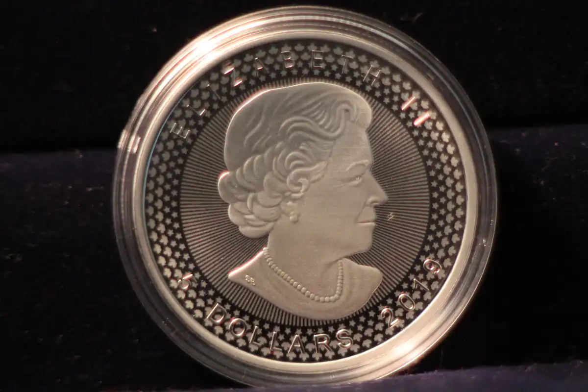 Queen-Elizabeth-The-Second-Memorial-Thread