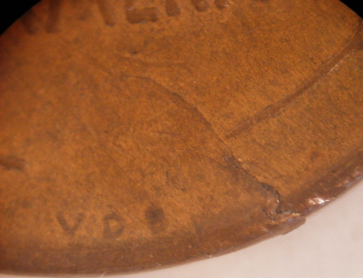 1909-VDB-Wheat-Cent-Error-Or-Damage?