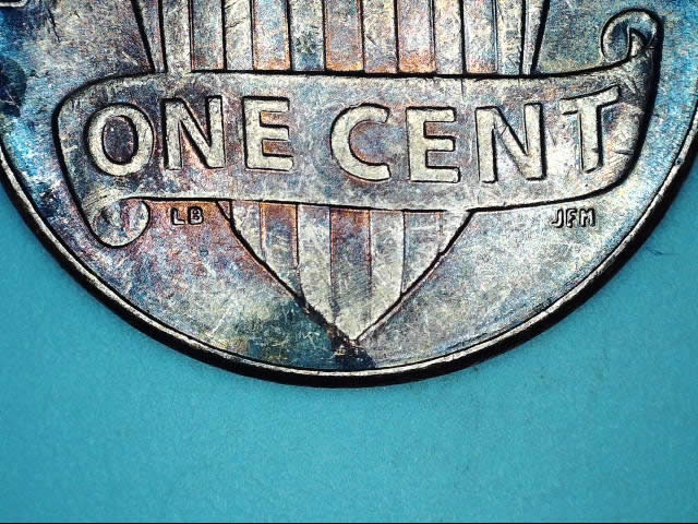 Can-Anyone-Tell-Me-If-This-Coin-Is-Worth-Any-Thing.-2013-D-LSC