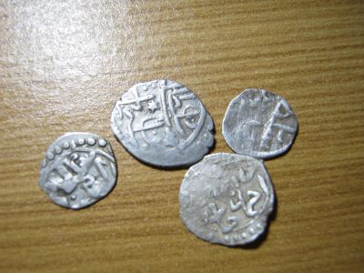 Old-Coins-,-Any-Ideas-And-Values-Please?