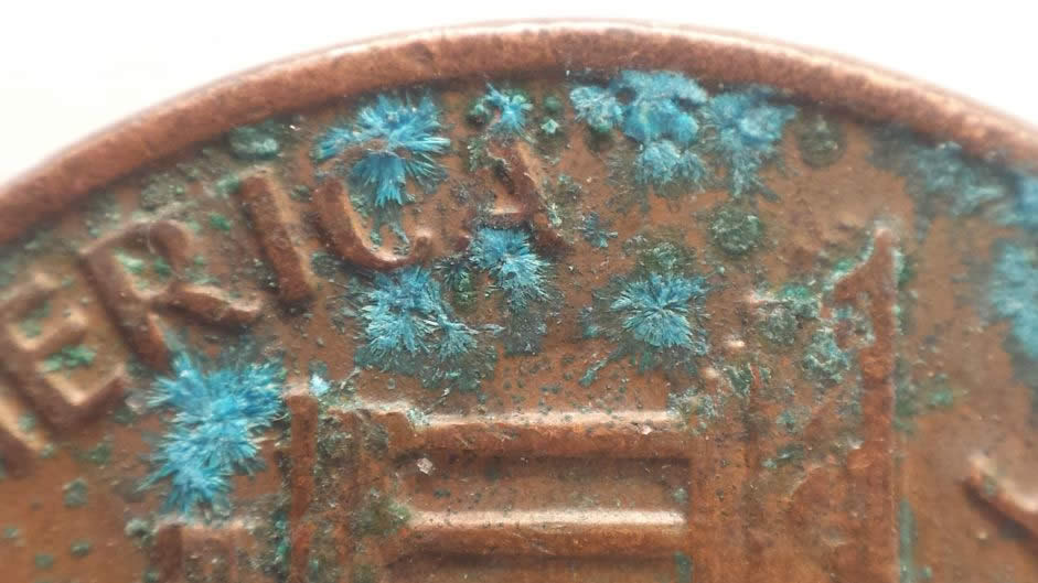 Crystalline-Growth-On-A-Cent