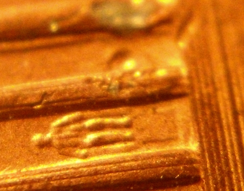 Lincoln-Memorial-Cent,-Lincoln-Stamped-In-Column?