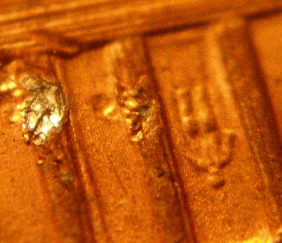 Lincoln-Memorial-Cent,-Lincoln-Stamped-In-Column?