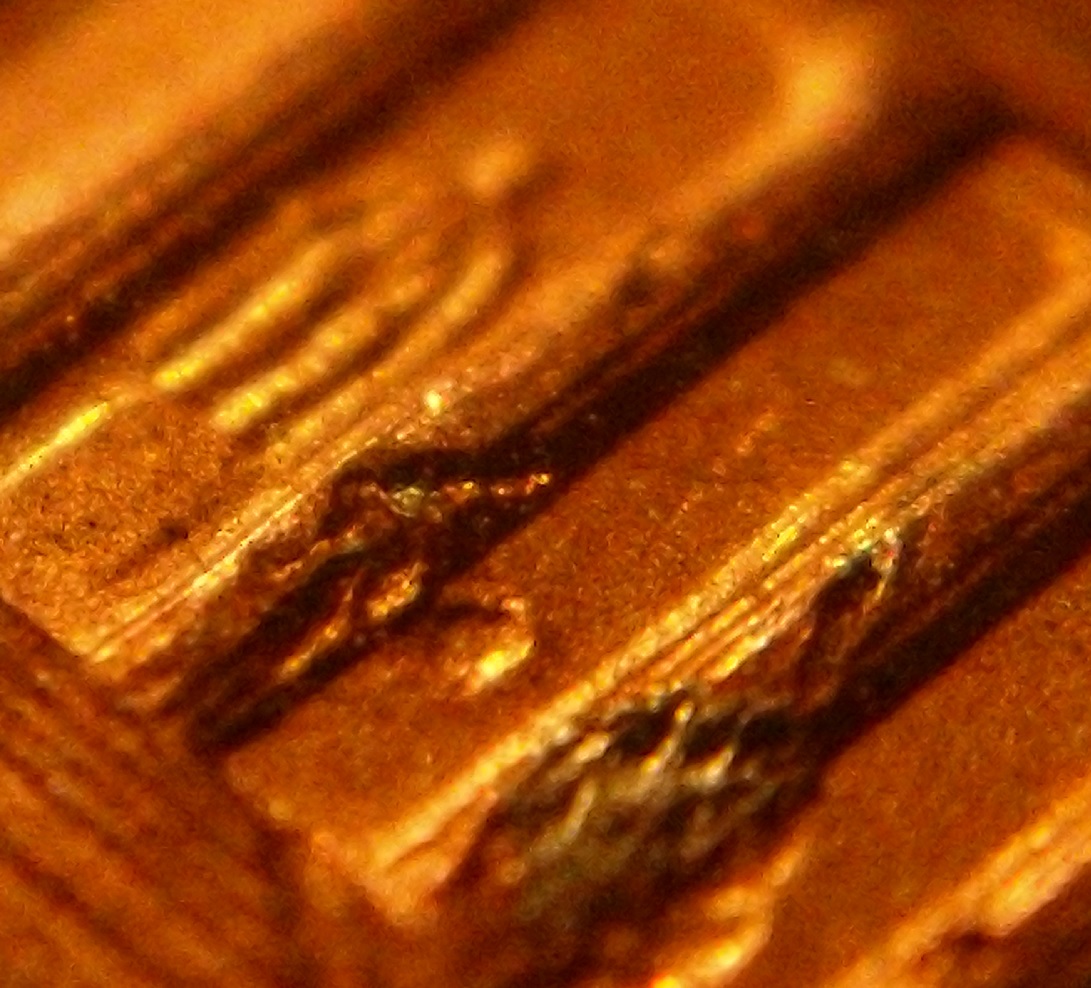 Lincoln-Memorial-Cent,-Lincoln-Stamped-In-Column?