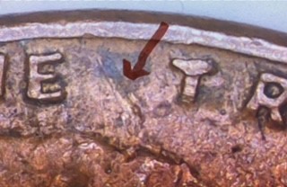 1944-Wheat-Penny---Abe---Not-Honest-Or-Die-Chip?