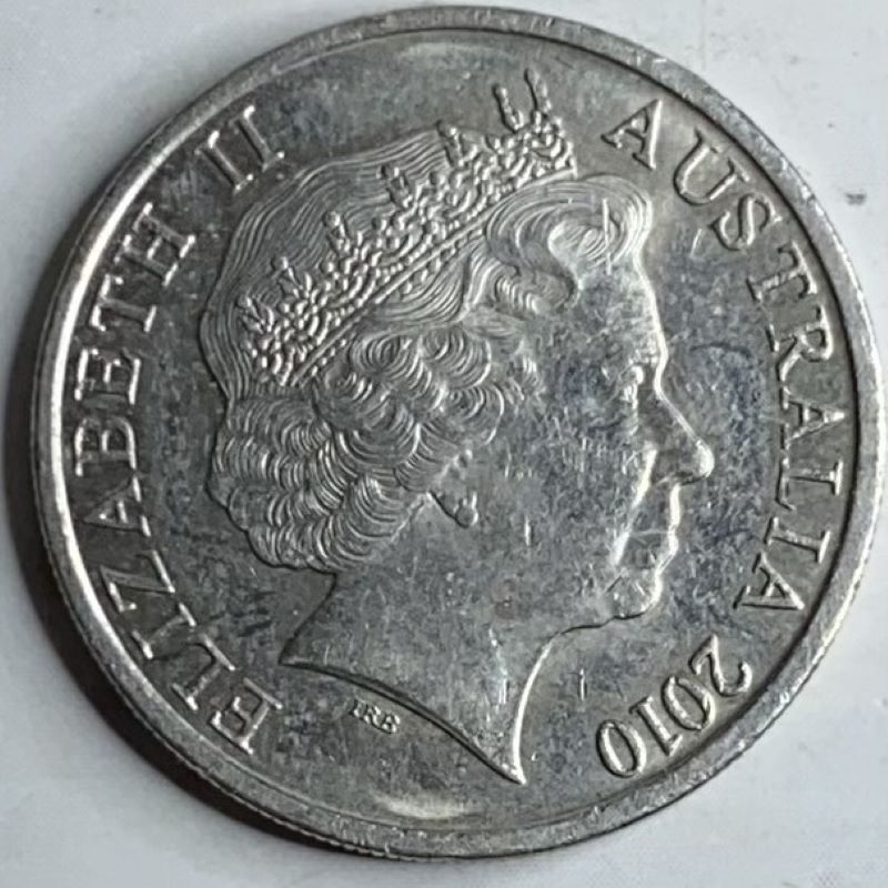 2010-10c-Might-Be-Tail-Cud?