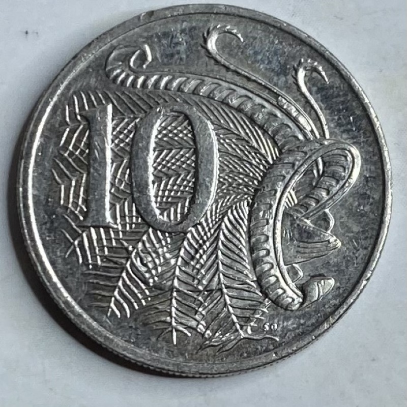 2010-10c-Might-Be-Tail-Cud?