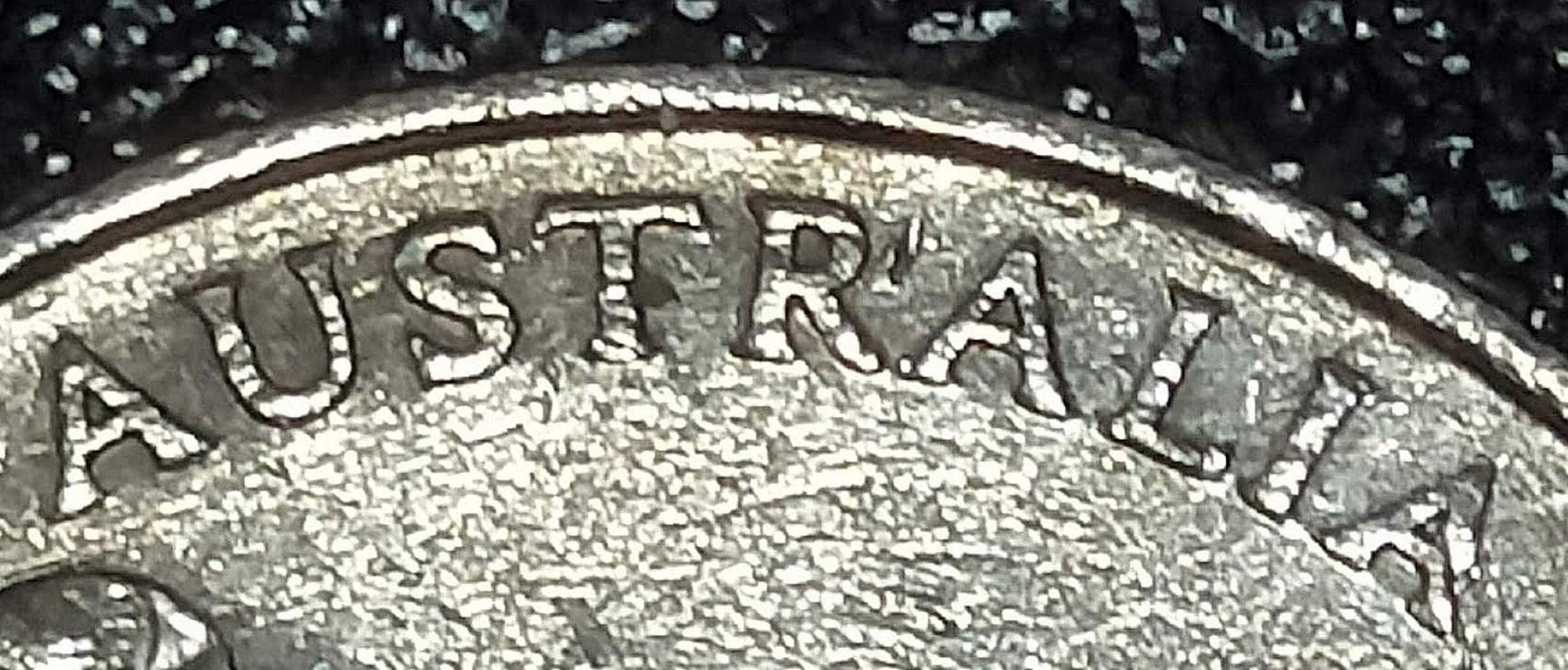 1981-20-Cents-Coin-With-Vertical-Dash-Between-R-&-A-Of-Australia