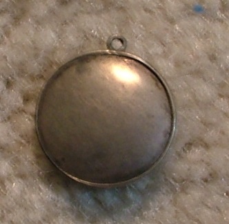 Help-ID-Another-Mini-Medallion-Thingy?