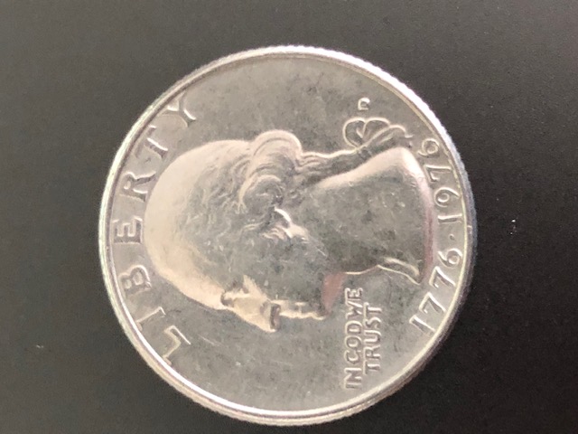 Bicentennial-Quarter-1776-1976-D-Error,-Close-AM?