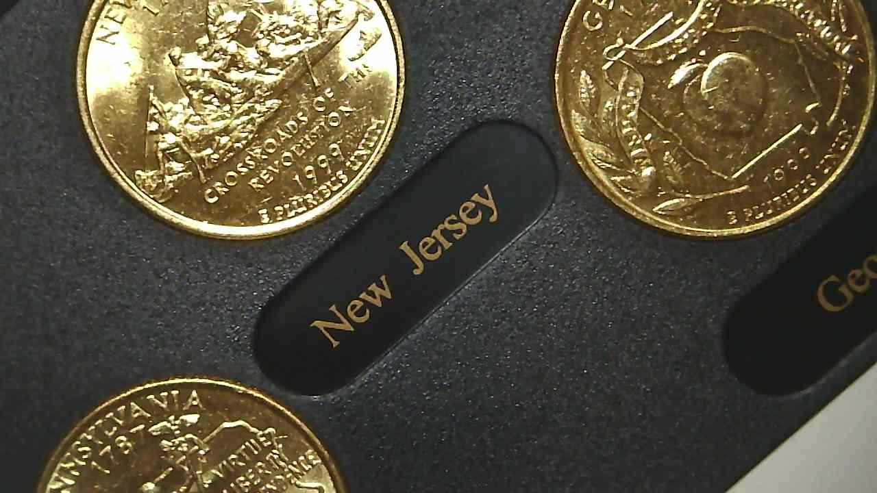 2000-Quarter-South-Carolina-Sticks-To-The-Magnet