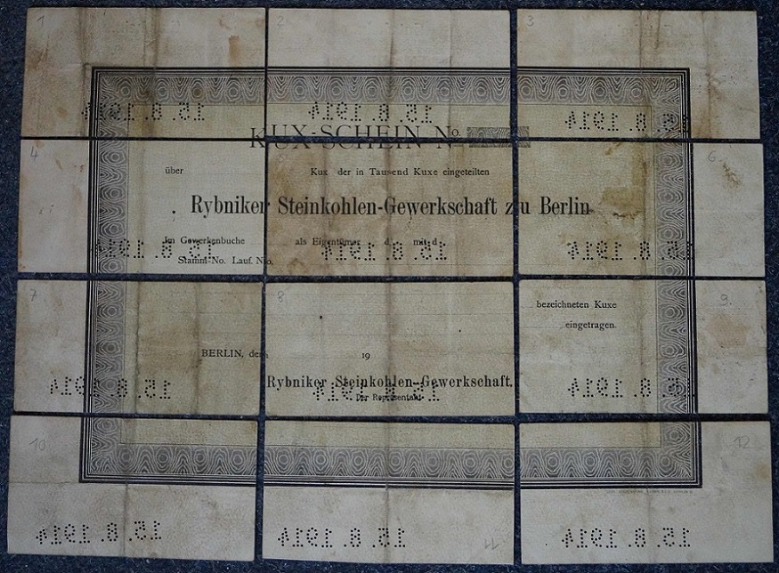 Banknotes-Made-From-Re-Cycling-Other-Items!