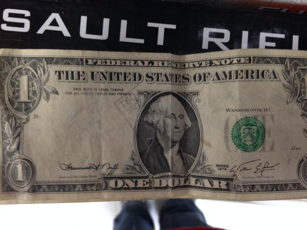 1-Dollar-Bill-No-Serial-#-And-Stamp-What-Is-This-Worth?