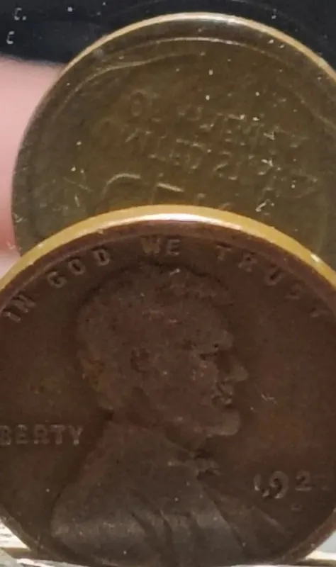 1922-D-Lincoln-Cent-With-Off-Centered-Obverse