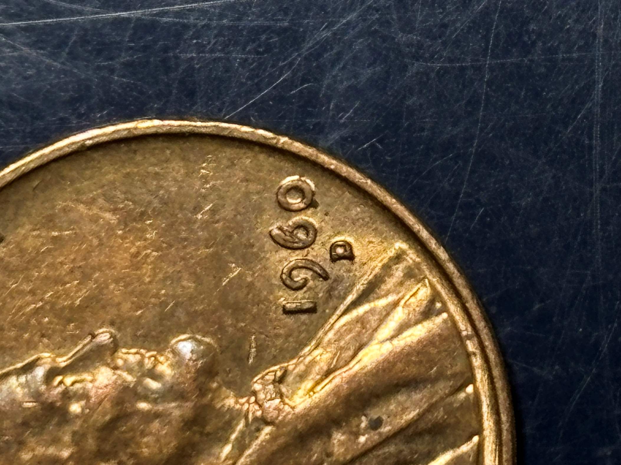 Multiple-Die-Chips-On-1960-D-Small-Date-Penny