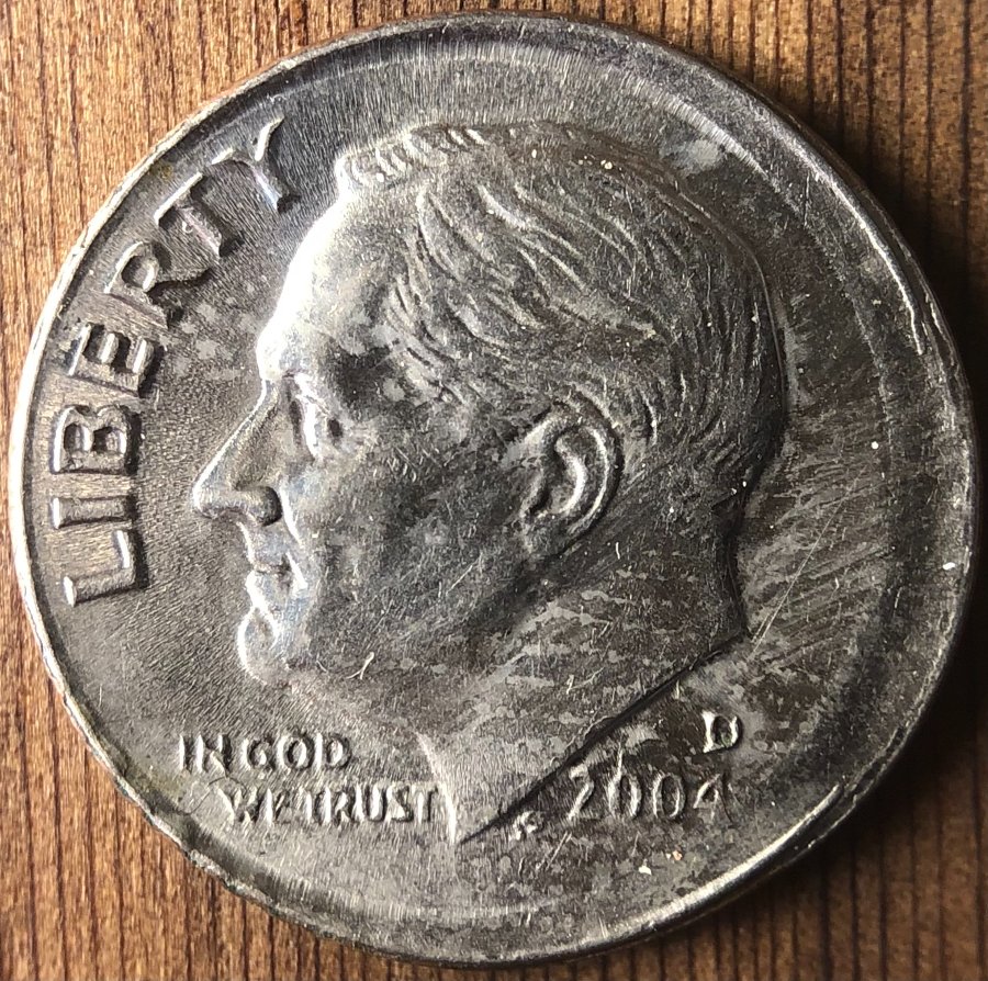 2004-D-Dime:-Multiple-Strike,-Once-Out-Of-Collar?