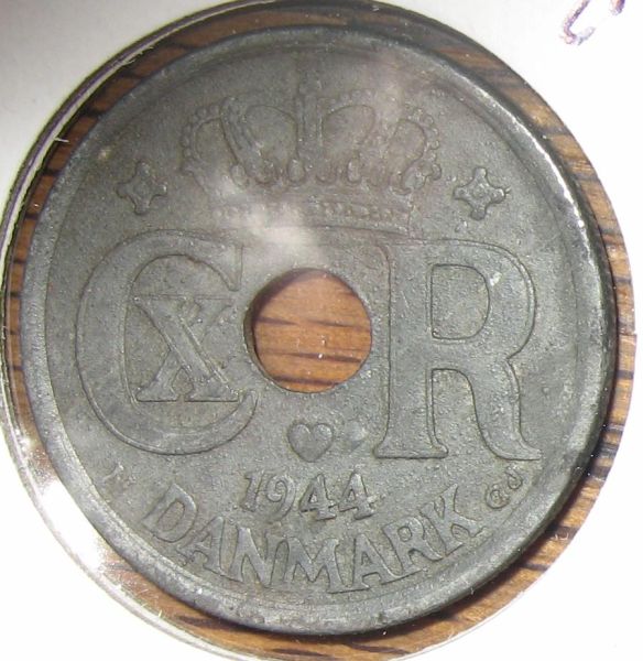 Denmark-1944-25-øre-Date-Varieties