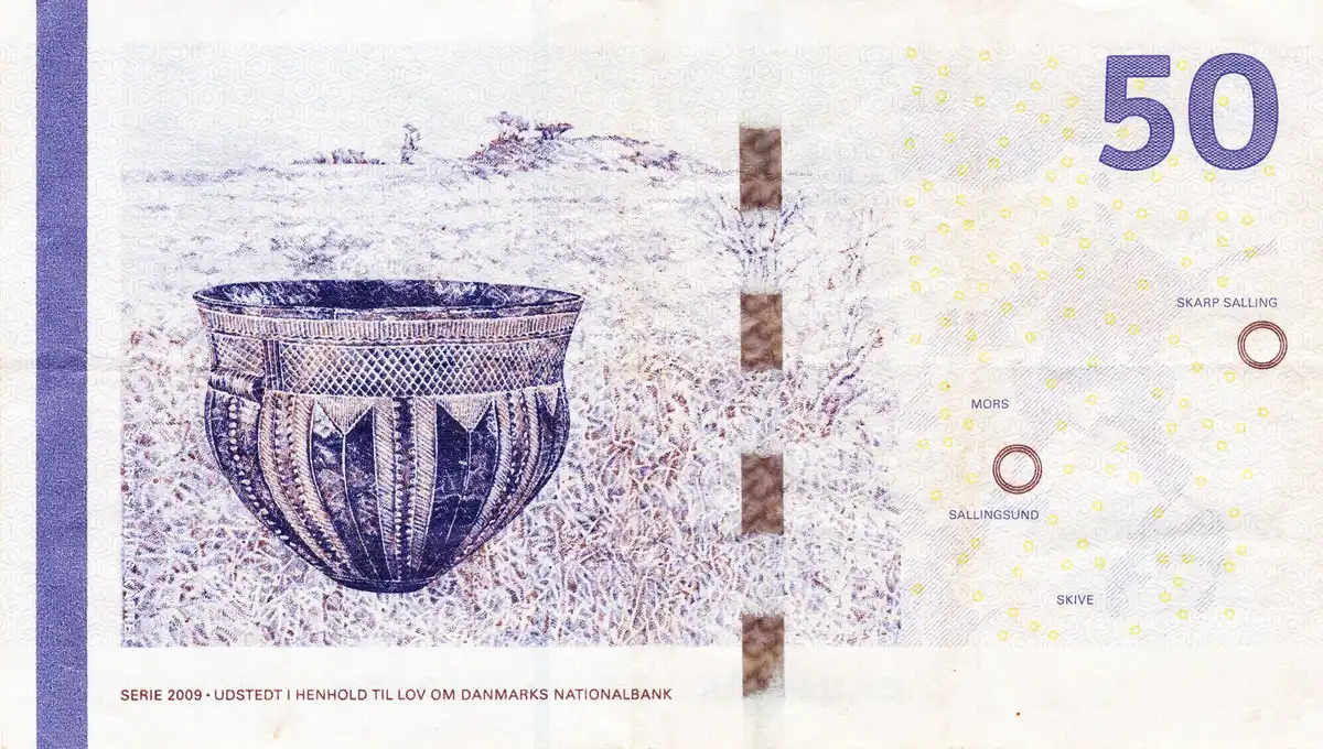 Around-The-World-With-Banknotes---A-Banknote-Geography-Game