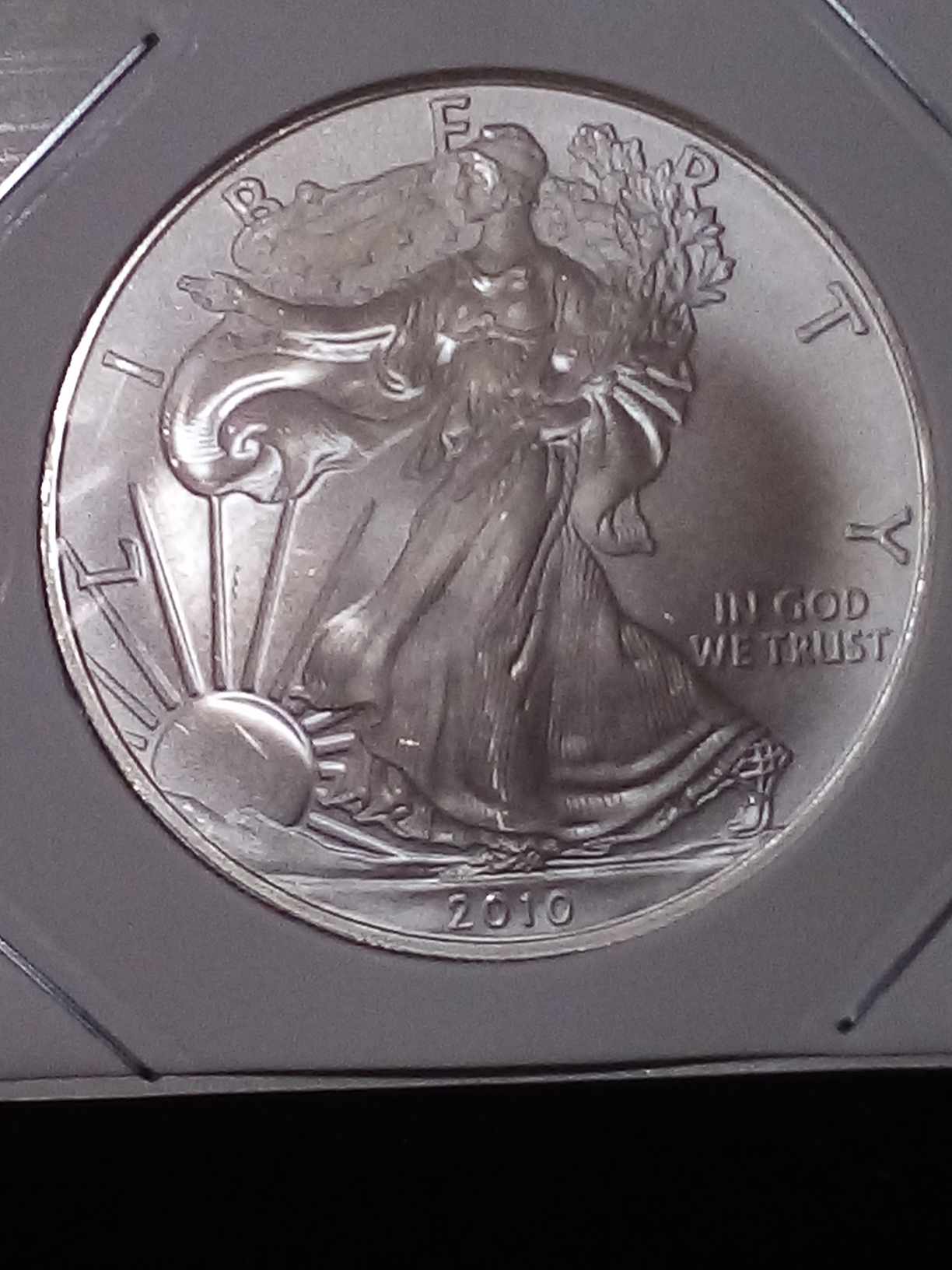 2010-American-Silver-Eagle