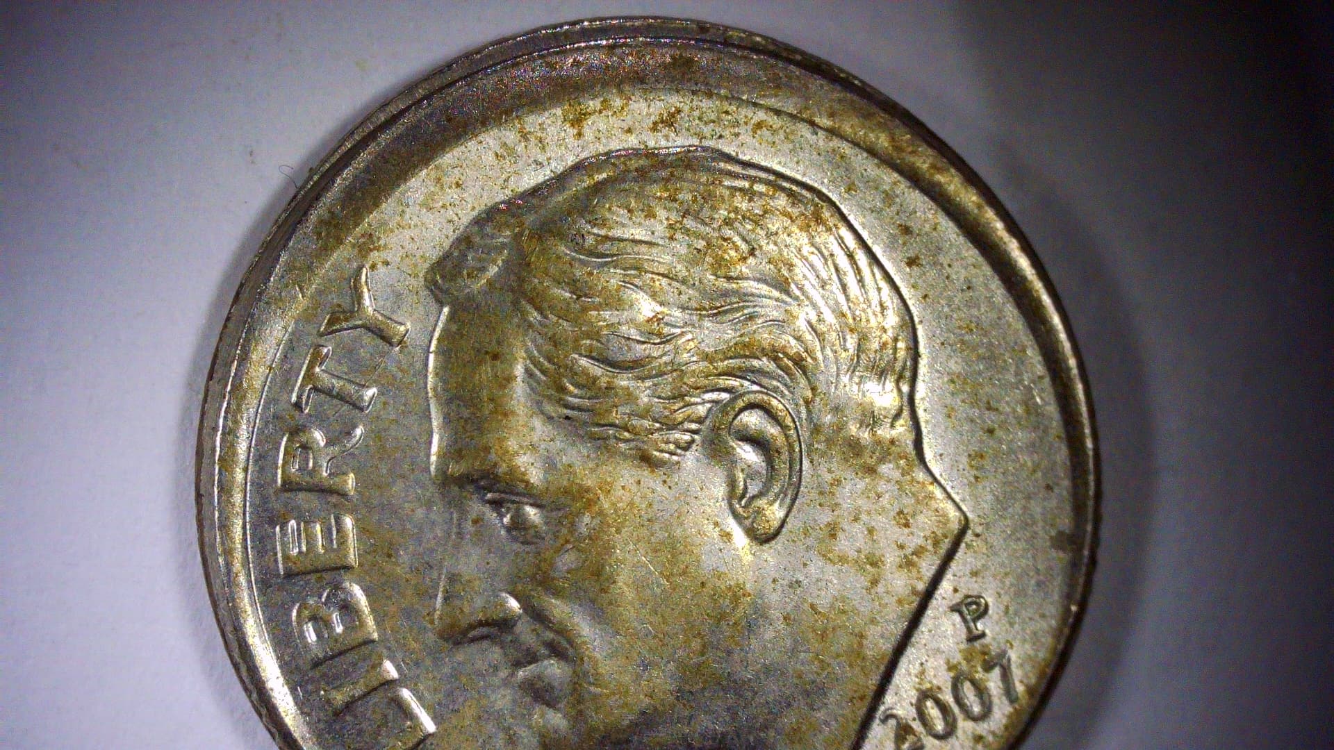 2007-P-Roosevelt-Dime-Off-Center