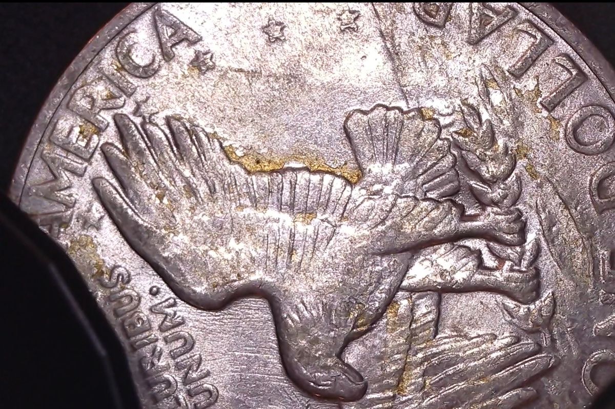 1971-D-Eisenhower-Dollar---Two-Side-Lamination-/-Alloy-Mix-Error?