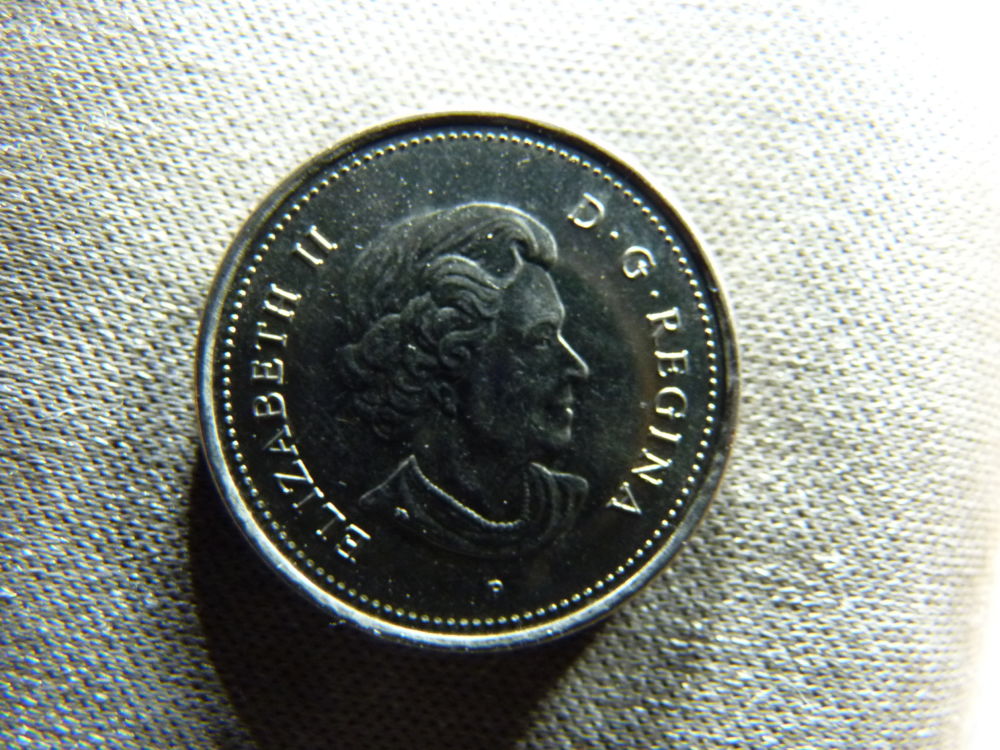 2006-5-Cent-Die-Chip