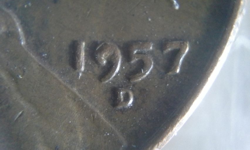 Two-1957-Wheat-Cents-With-Similar-Issues