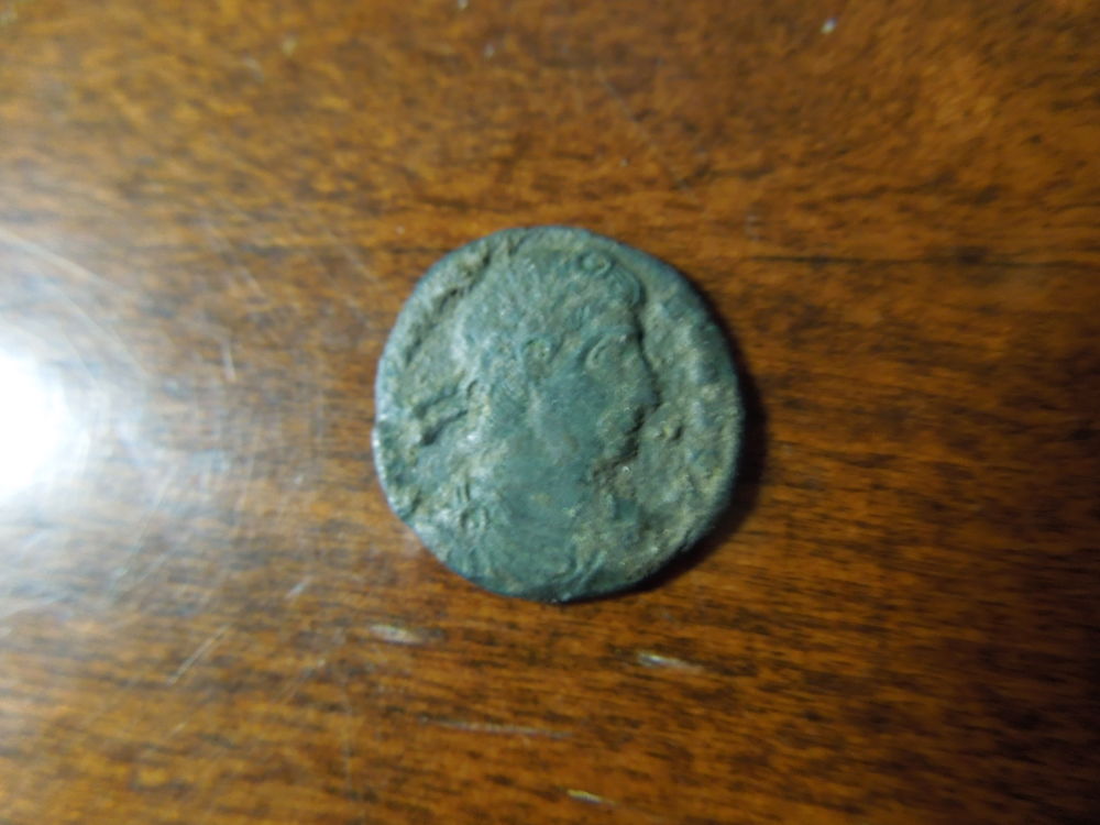 Mystery-Coin-That-I-Cant-Identify