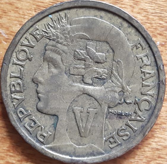 Counterstamps-On-French-2-Franc-Dated-1940:-Any-More-Information?