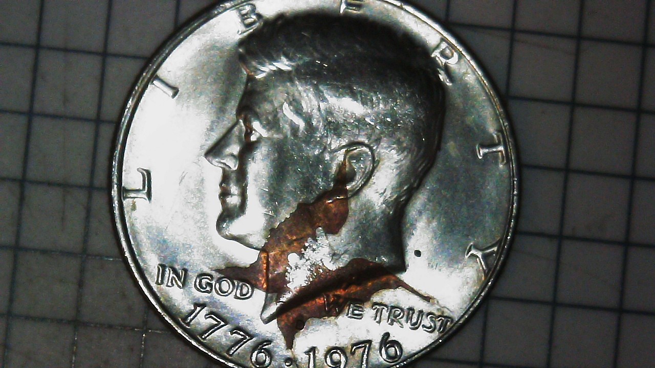 1976-Kennedy-Half-Dollar-Missing-Some-Of-The-Plating