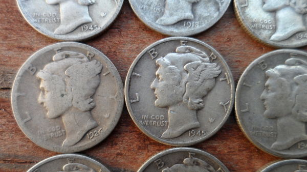 52-1918---1945-US-One-Dimes