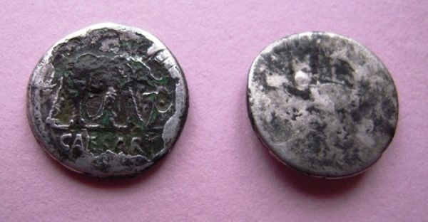 Julius-Caesar-Fourree-Plus