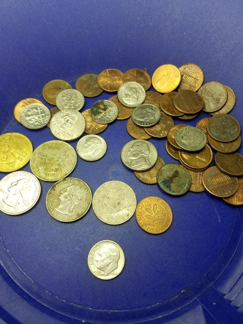 Coinstar-Finds!-Including-Bank-Counters-And-Other-Machines