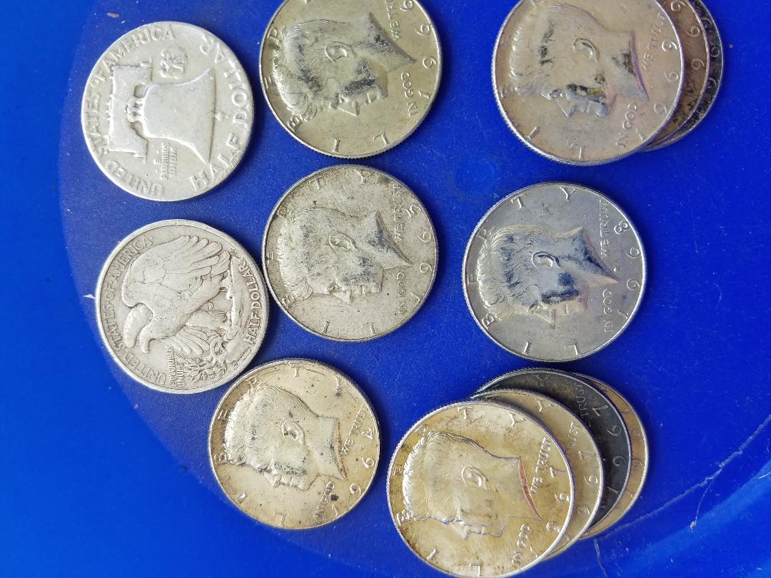 JFK-Half-Dollar-Roll-Hunters:-Silver,-Proofs-And-Other-Finds