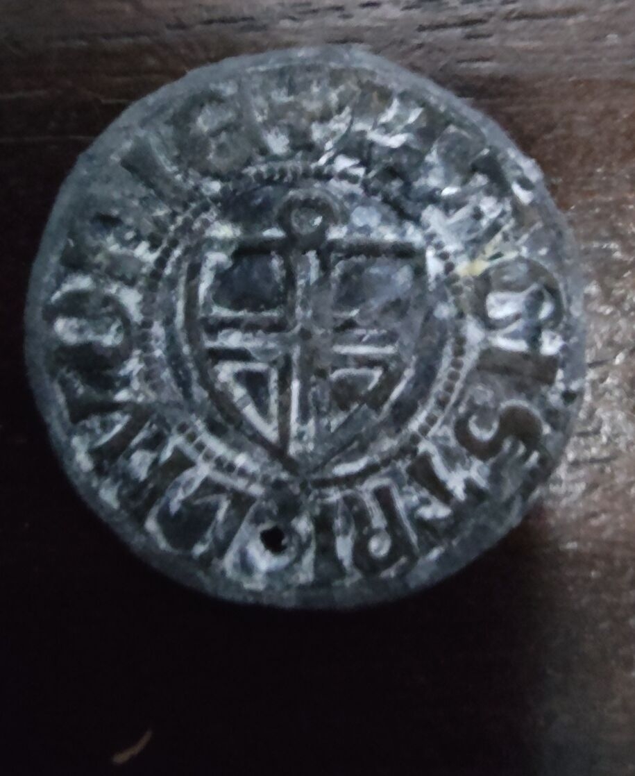ID-With-Late-Medieval-Possibly?
