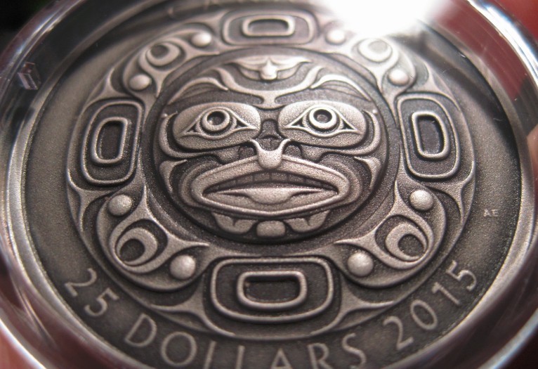 2015-Ultra-High-Relief-3-Coin-Set-Singing-Moon-Mask