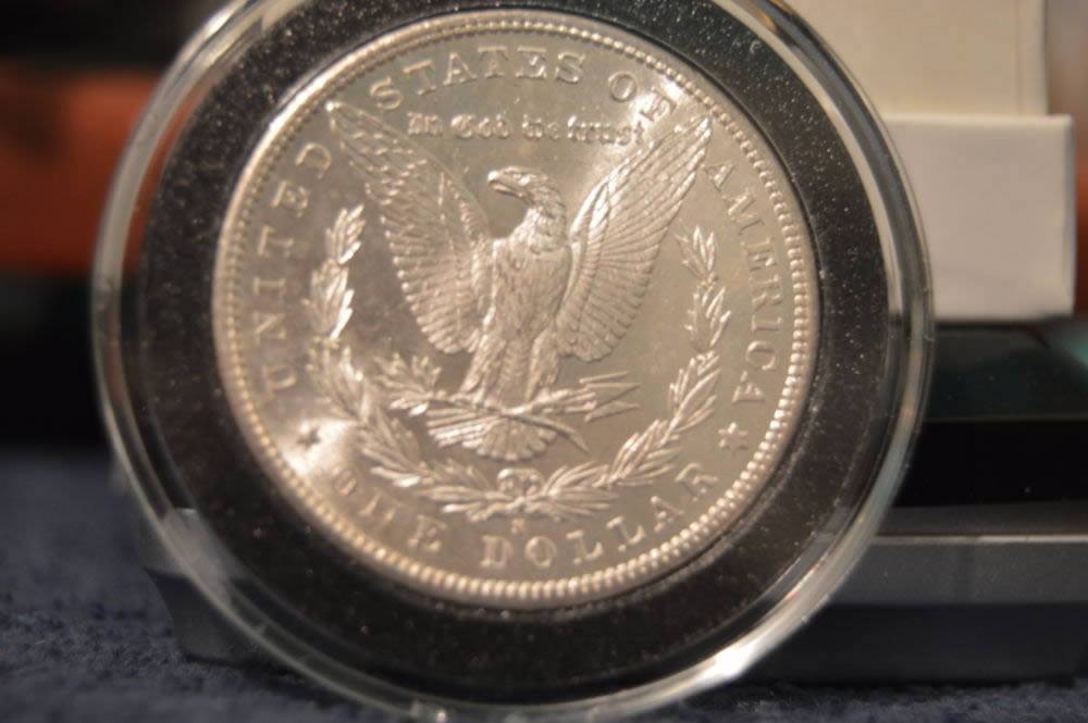 1881-S-Morgan-Dollar,-ANACS-Photo-Certificate,-Grade-It!