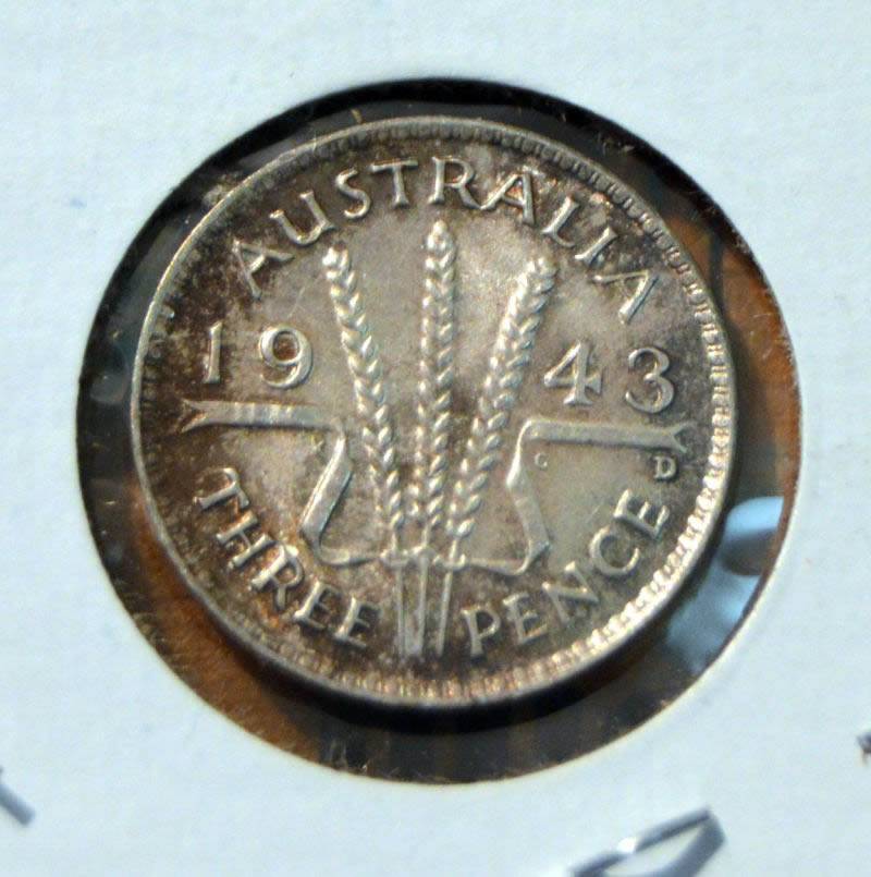 4-WWII-Australian-Coins-2/3-Thoughts-Appreciated-As-To-Grades.
