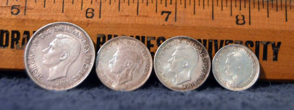 4-WWII-Australian-Coins-2/3-Thoughts-Appreciated-As-To-Grades.