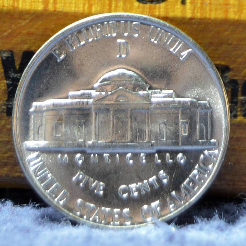 1943-D-Jefferson-War-Nickel-For-Grading,-Toner,-New-Photos