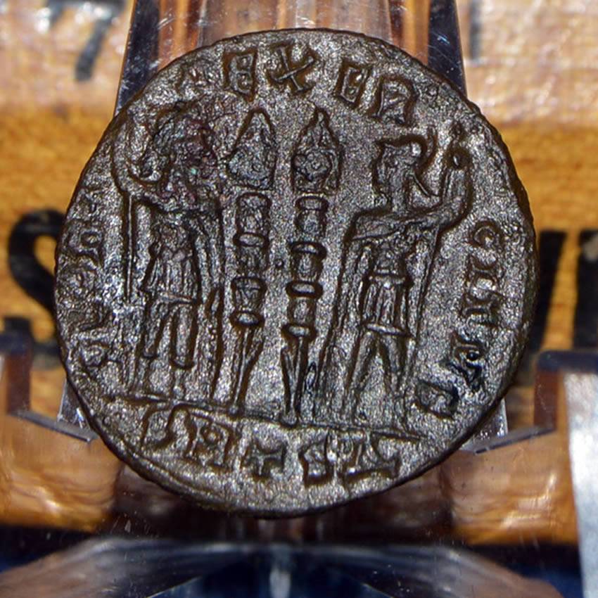New-Adds!---Claudius-II-Ae-Antoninianus-/-Constans-Ae3