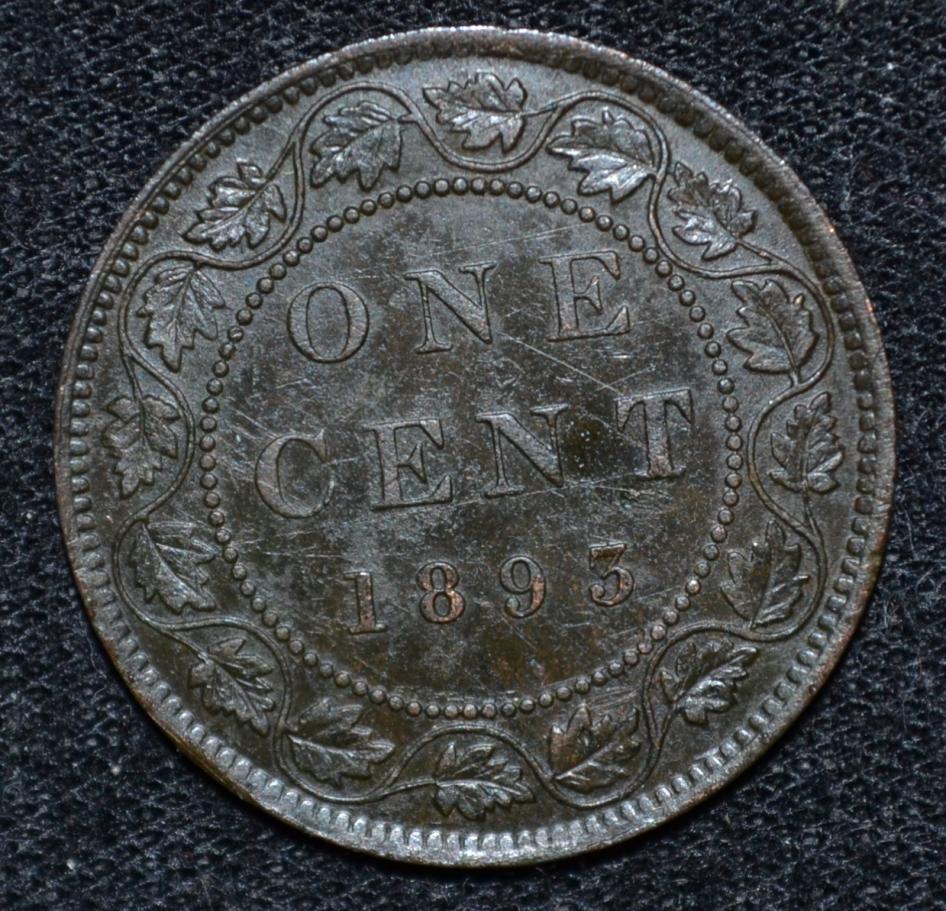 Three-Vicky-Large-Cents