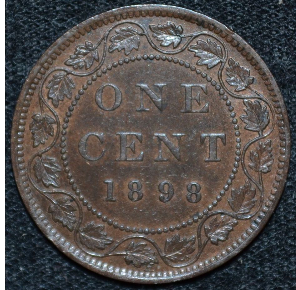 Three-Vicky-Large-Cents