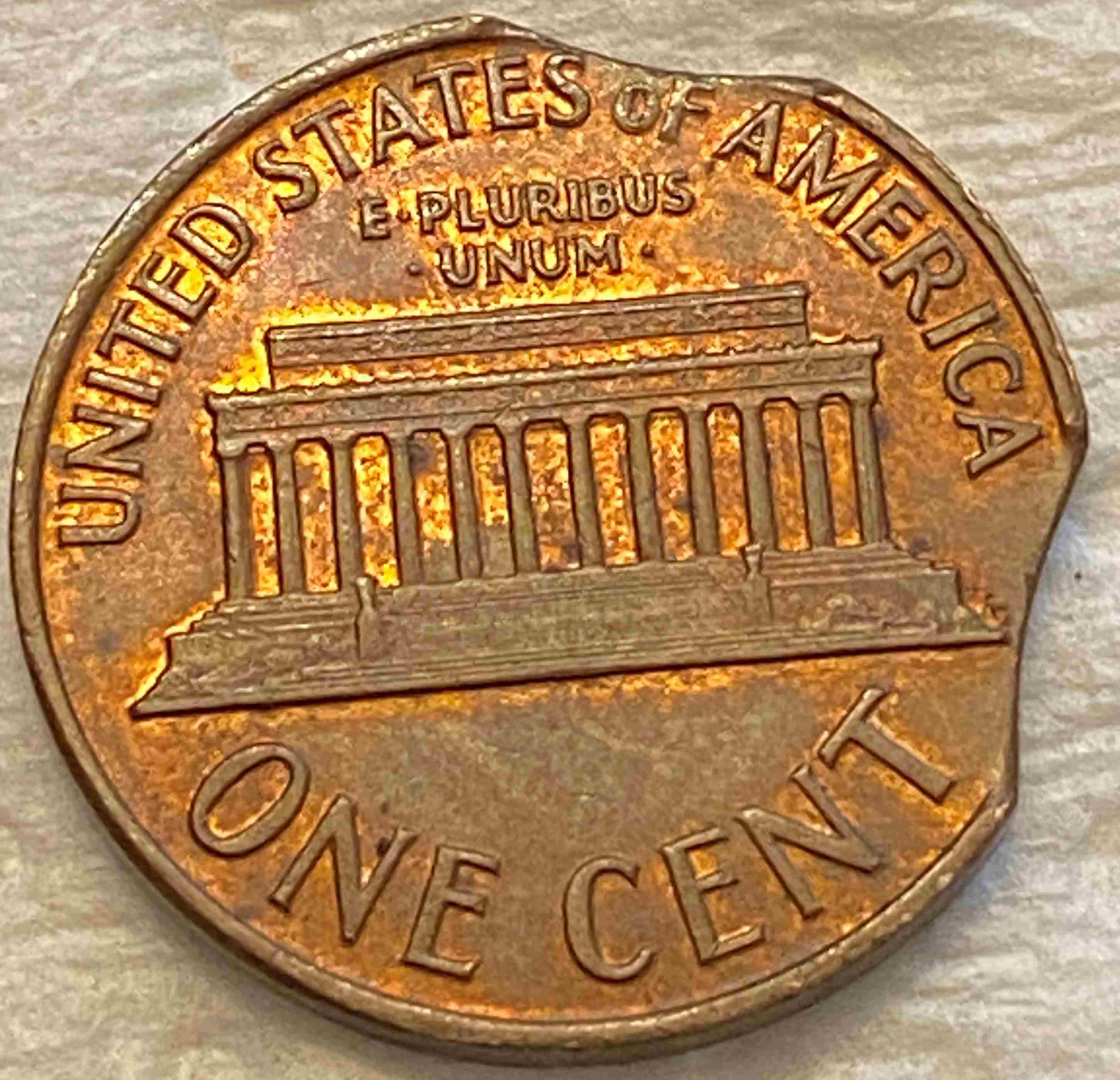 1960-Lincoln-Penny---Double-Clipped-Planchet?