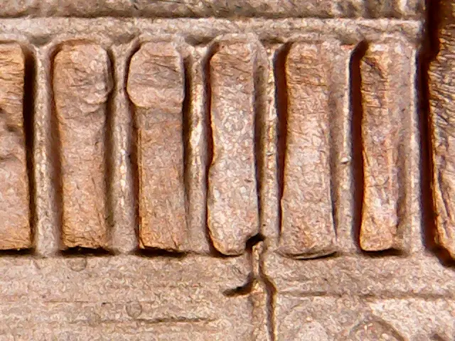 What-Is-Going-On-With-This-1985-Lincoln-Cent?