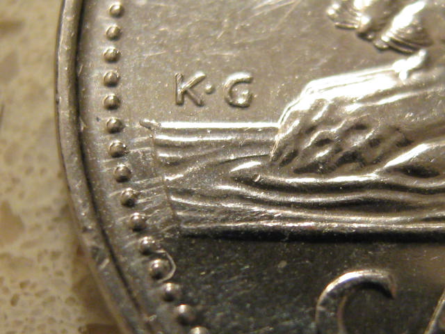 Couple-2001-Nickels-Bare-Belly