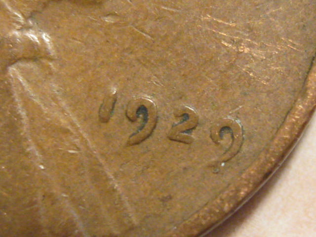 1929-Penny-Low-Letter-On-Obverse