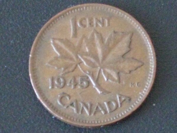 Several-Pennies-To-Grade-From-Coin-Roll-Hunting