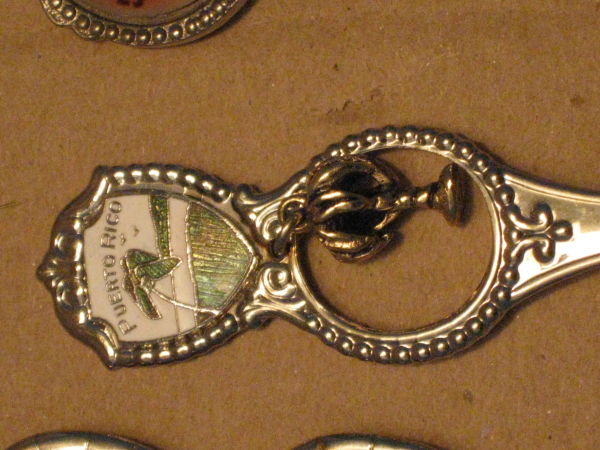 Souvenir-Spoons---25c-Each-2010